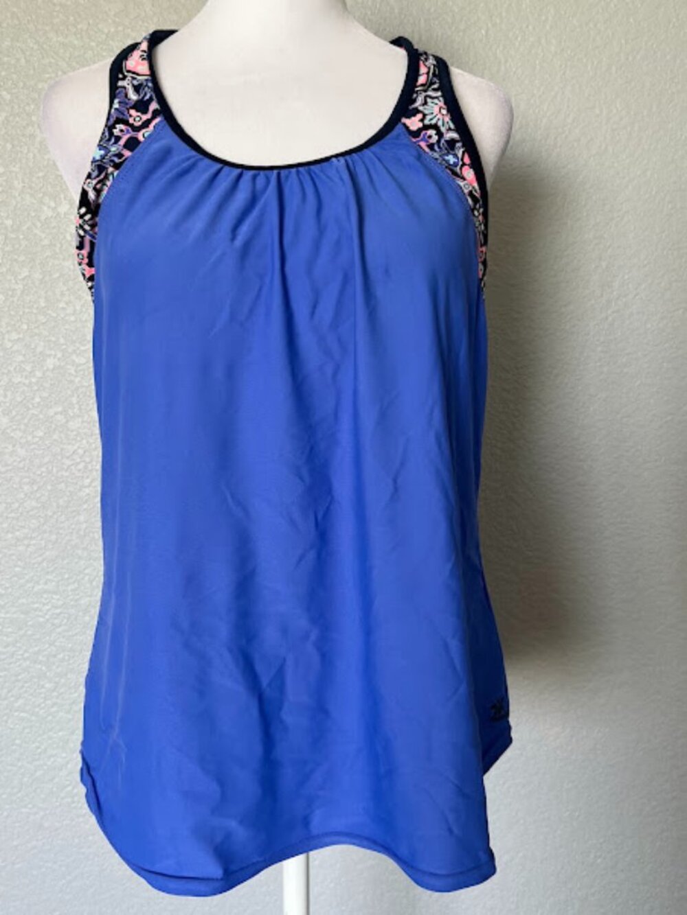 ZeroXposur Blue Pink Racerback Tankini Swimwear Swim Top Size 10